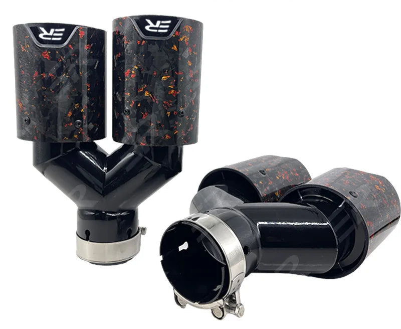 Cola de escape doble salida en carbono forjado